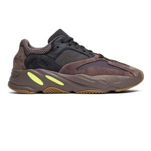 Yeezy Boost 700 'Mauve'